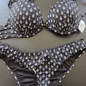 Women's Shade & Shore Black & White Printed Bikini Set 34C Med Bottoms